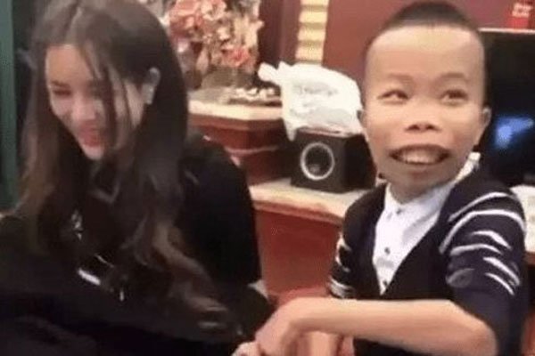陈山为什么会永久封号 被封就是理所当然的事情