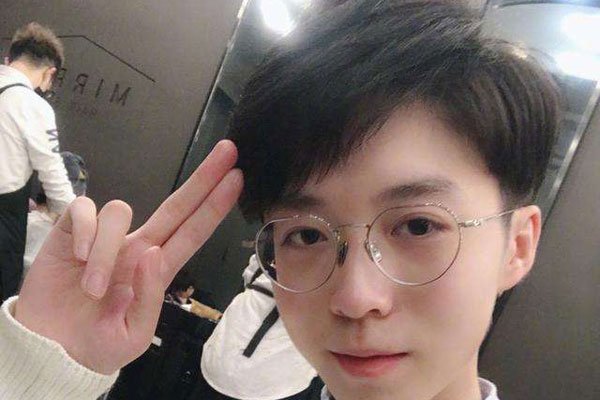 嗨氏怎么凉的 不直播是和虎牙发生了矛盾