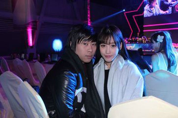 赵梦玥自爆一血是怎么回事 和老嫖劈腿的事件有些狗血
