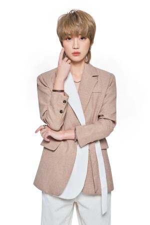 女战神梧桐